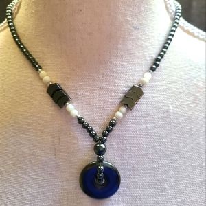 NWOT Gray and White beaded Necklace